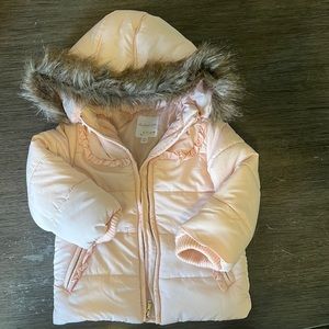 Starting Out Girls Puffer Jacket. Size 24M. Removable hood.